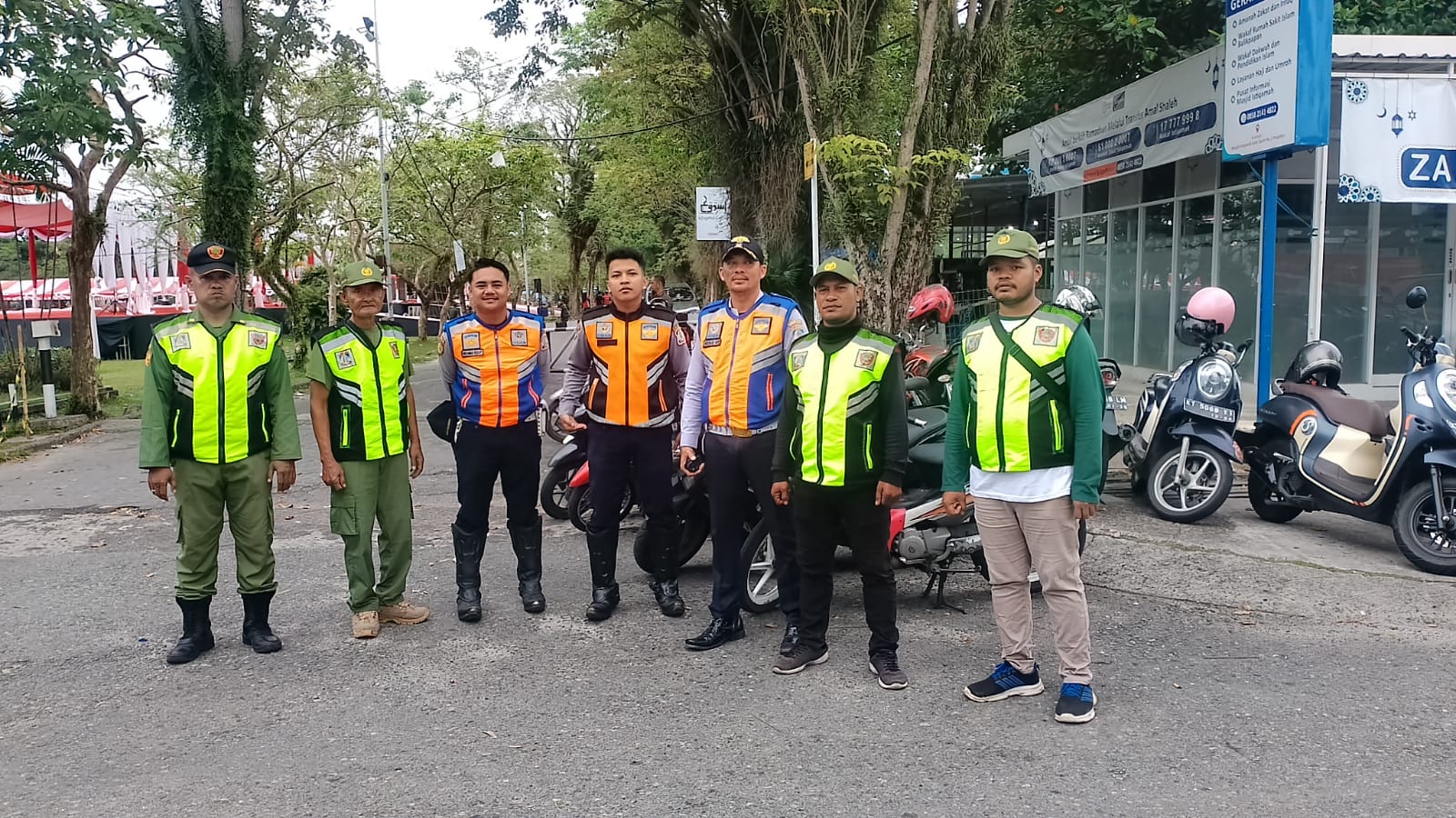 Gladi Pengamanan HUT RI Ke-78 Gladi Pengamanan HUT RI Ke-78